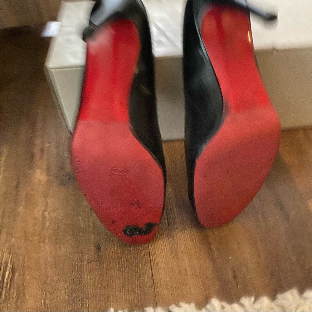 Christian Louboutin, black leather heels - Picture 4 of 4